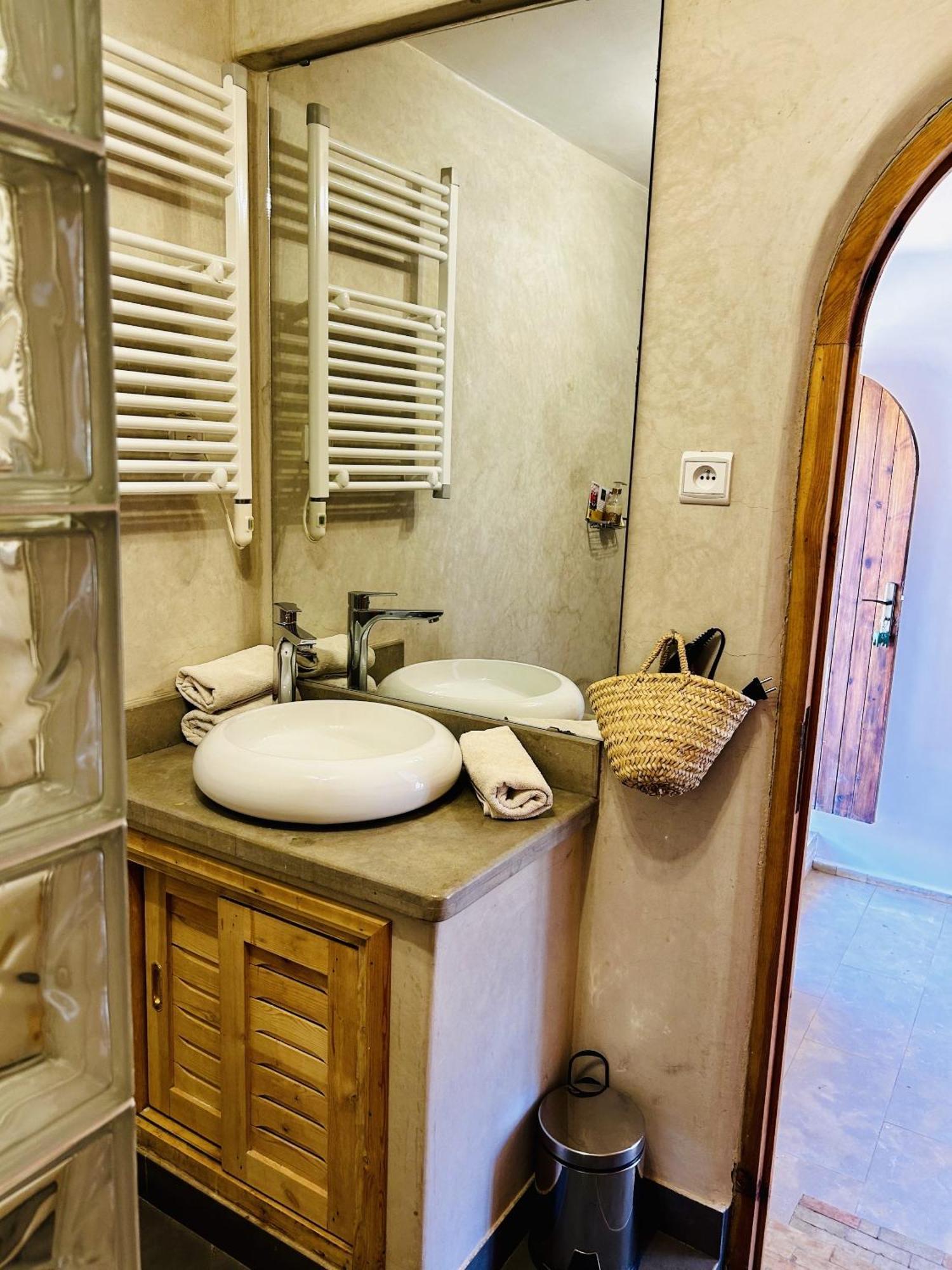 Kasbah Isfoula And Spa Ait Benhaddou Room photo