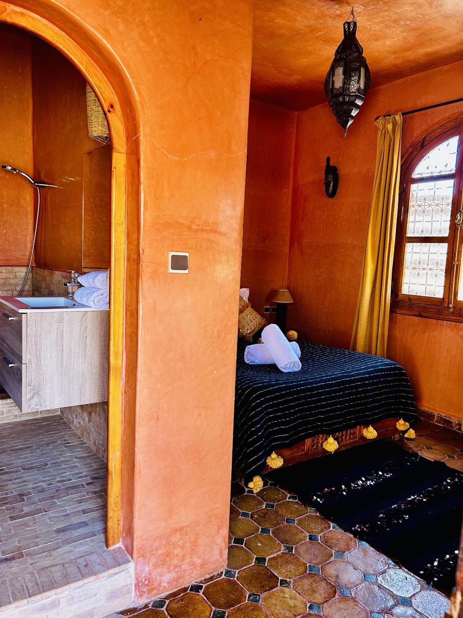 Kasbah Isfoula And Spa Ait Benhaddou Room photo