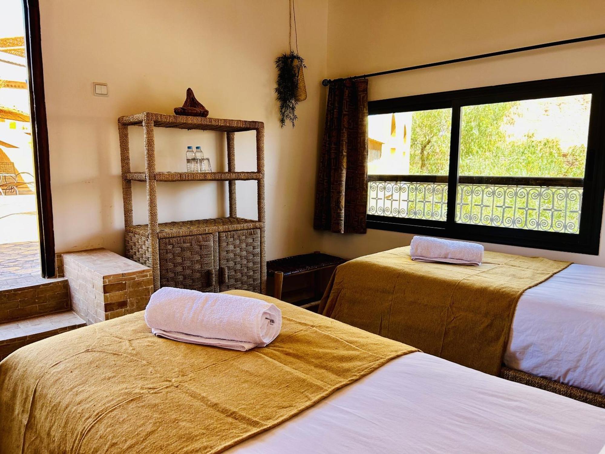 Kasbah Isfoula And Spa Ait Benhaddou Room photo